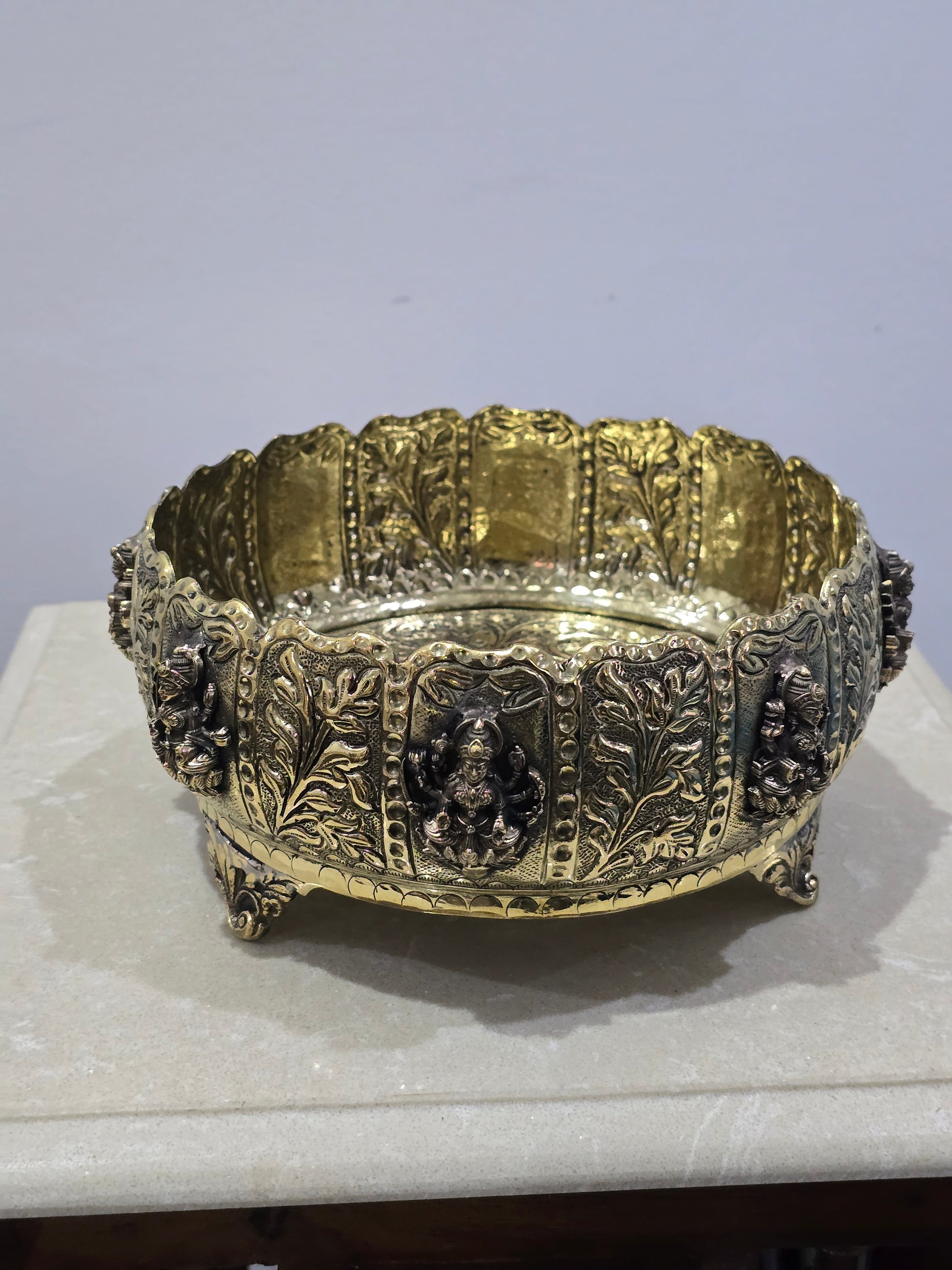 Urli Bowl With Floral Design (6 inch)