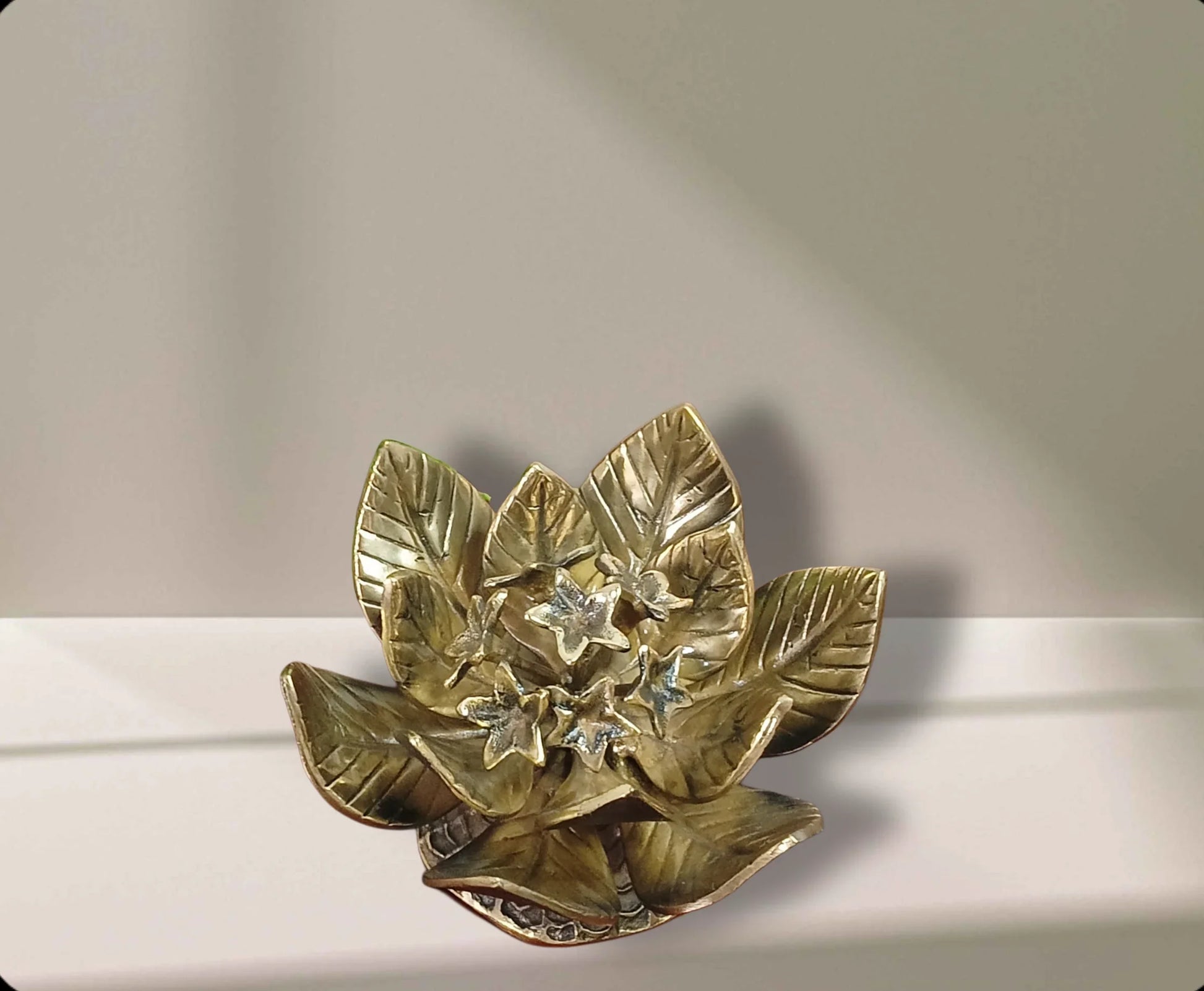 Lotus – Handcrafted Wooden Wall Décor