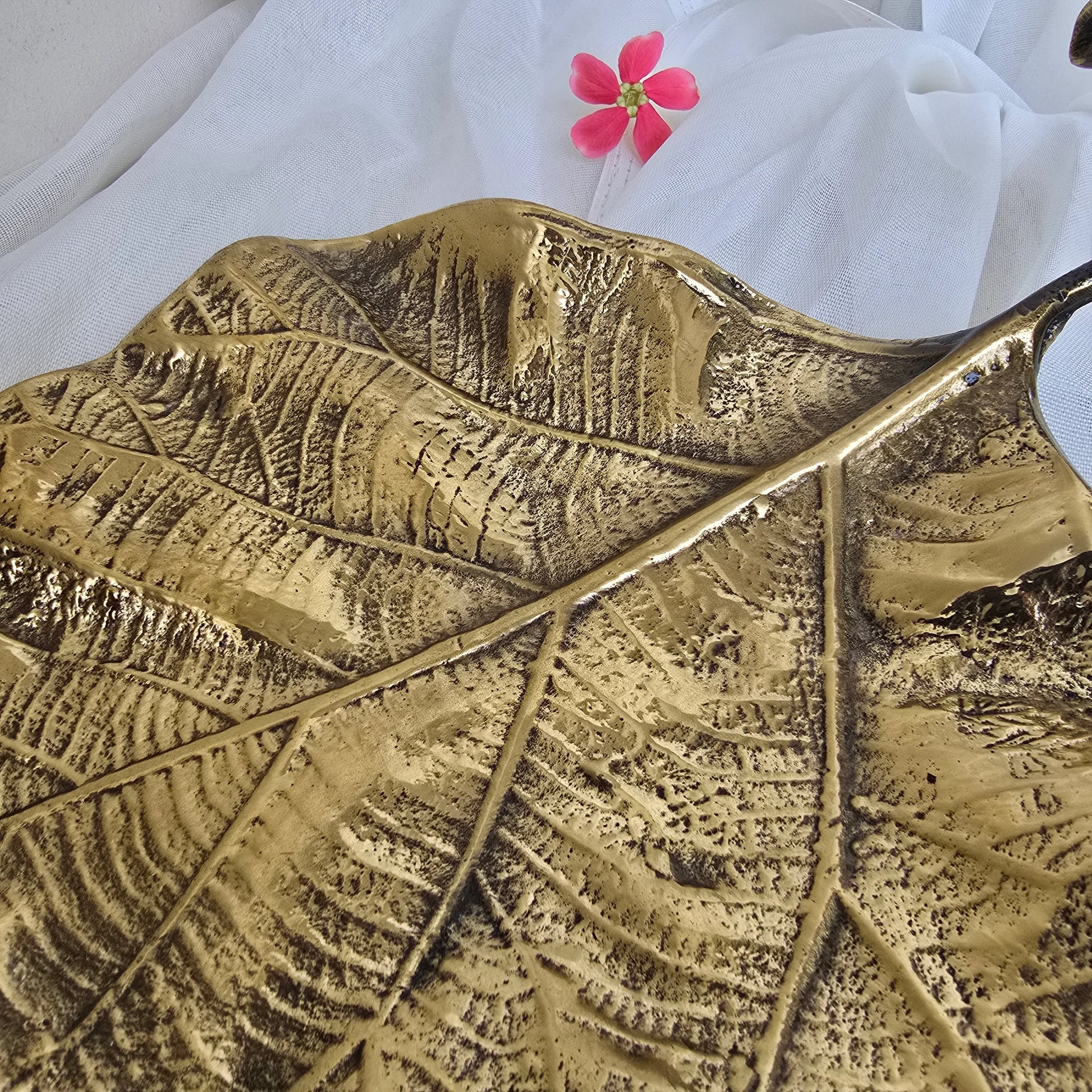 PatrPushp Thaal – Handcrafted Brass Leaf Platter
