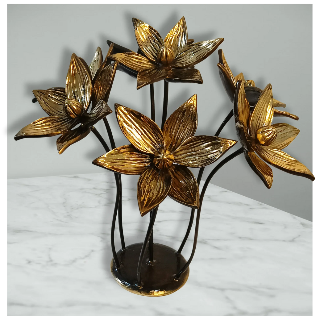 Kamal Kunj – Handcrafted Brass Lotus Bouquet