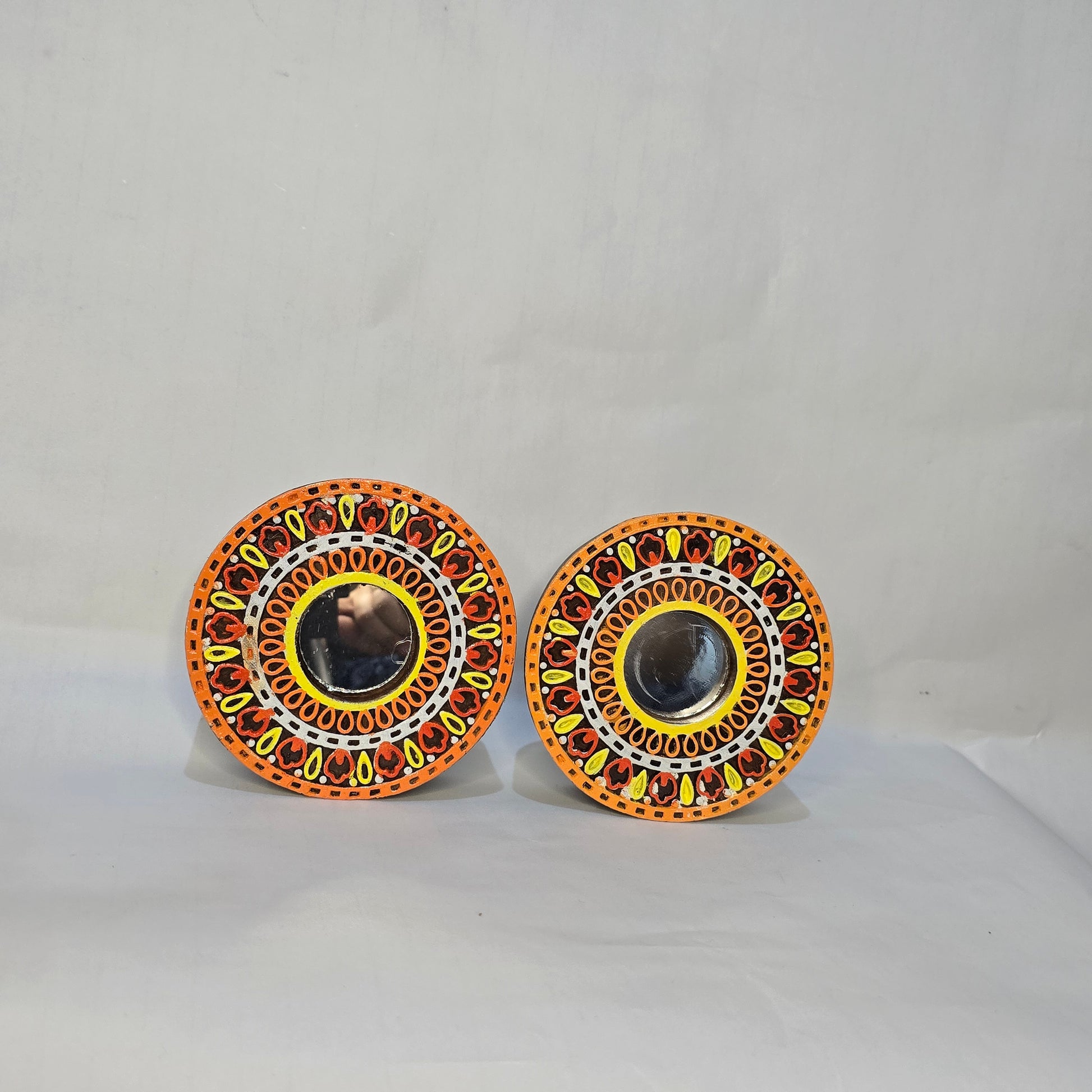 Hand-Carved Round Mandala Mirror – Rangākriti