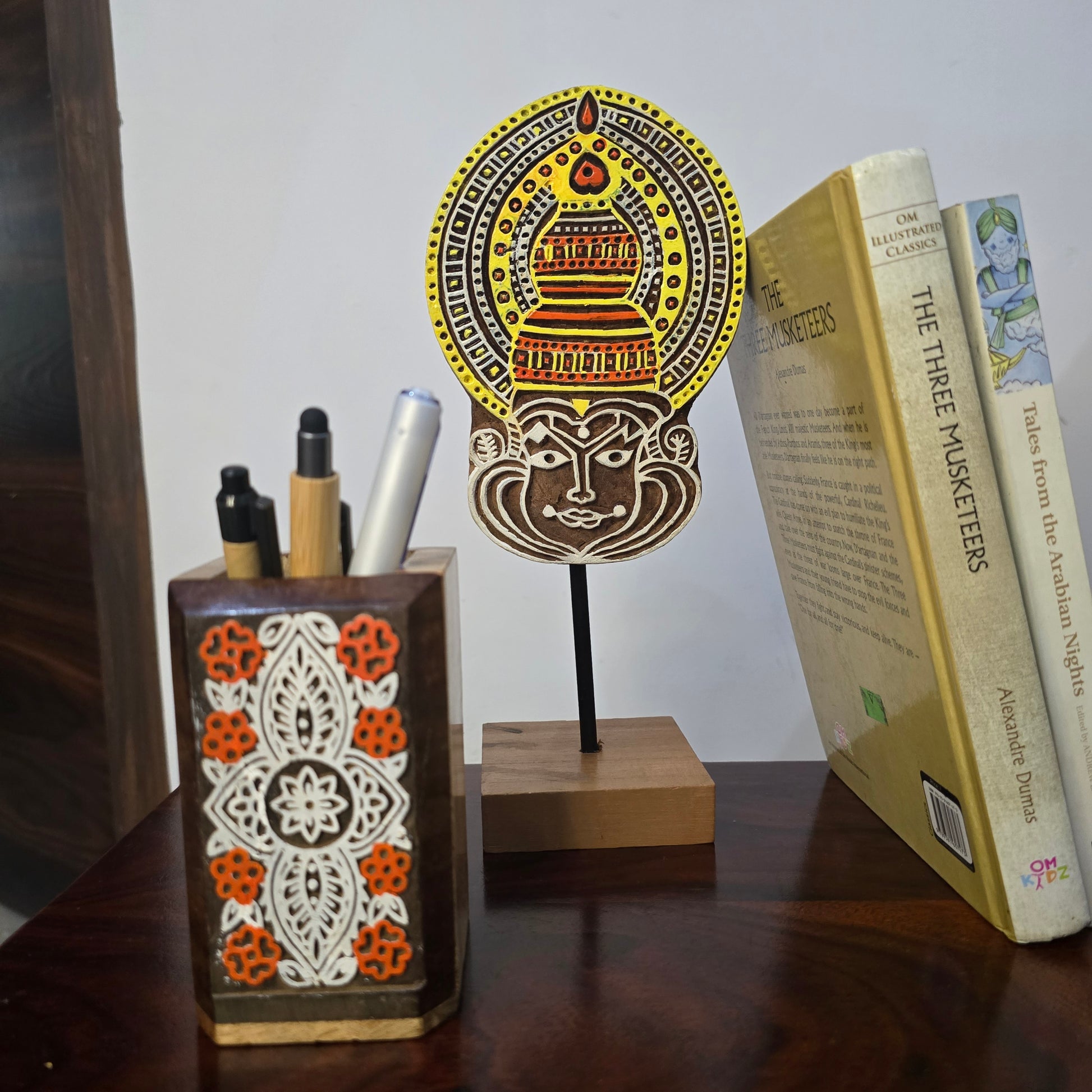 Wooden Pen Holder