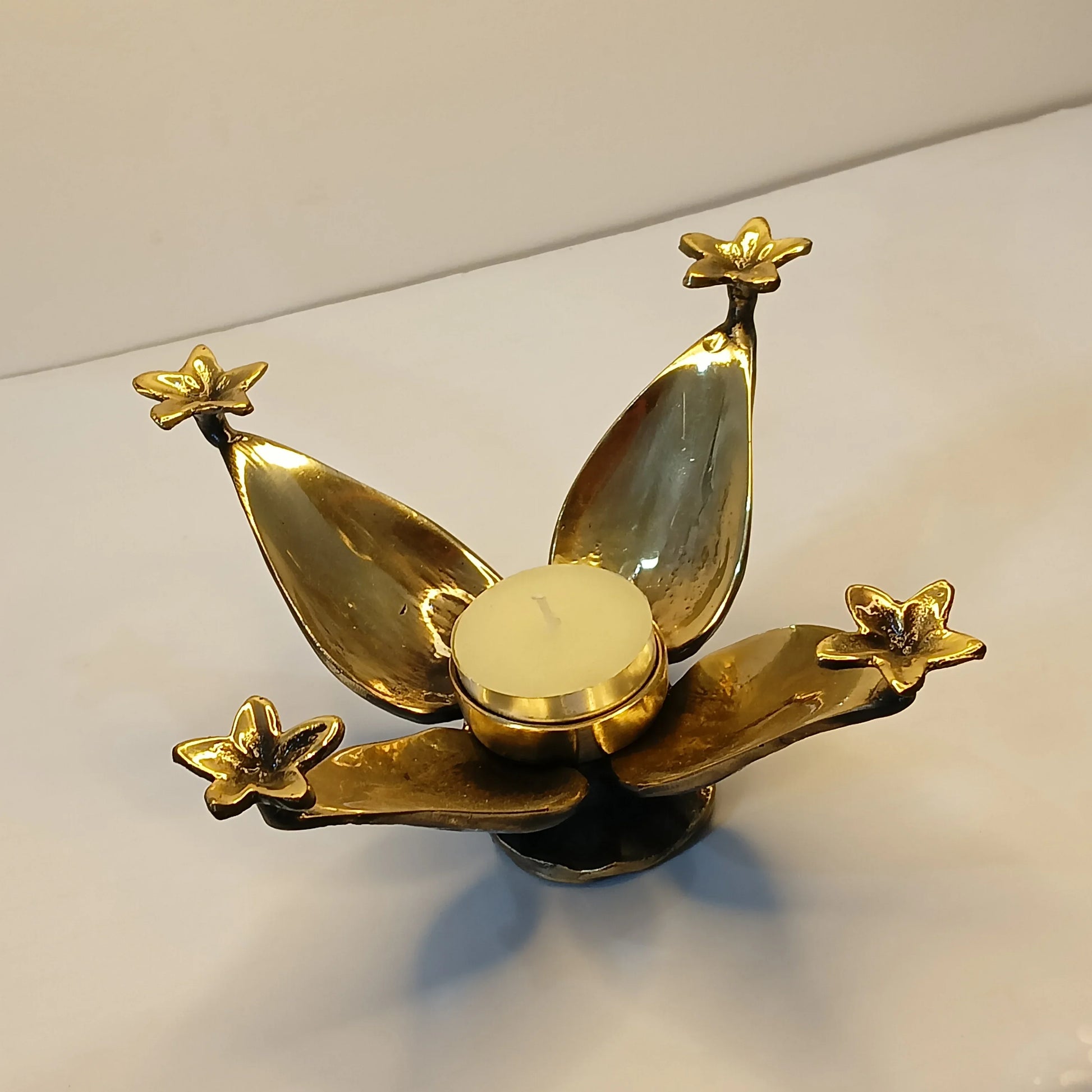 Swarna Vilas Pure Brass Décor