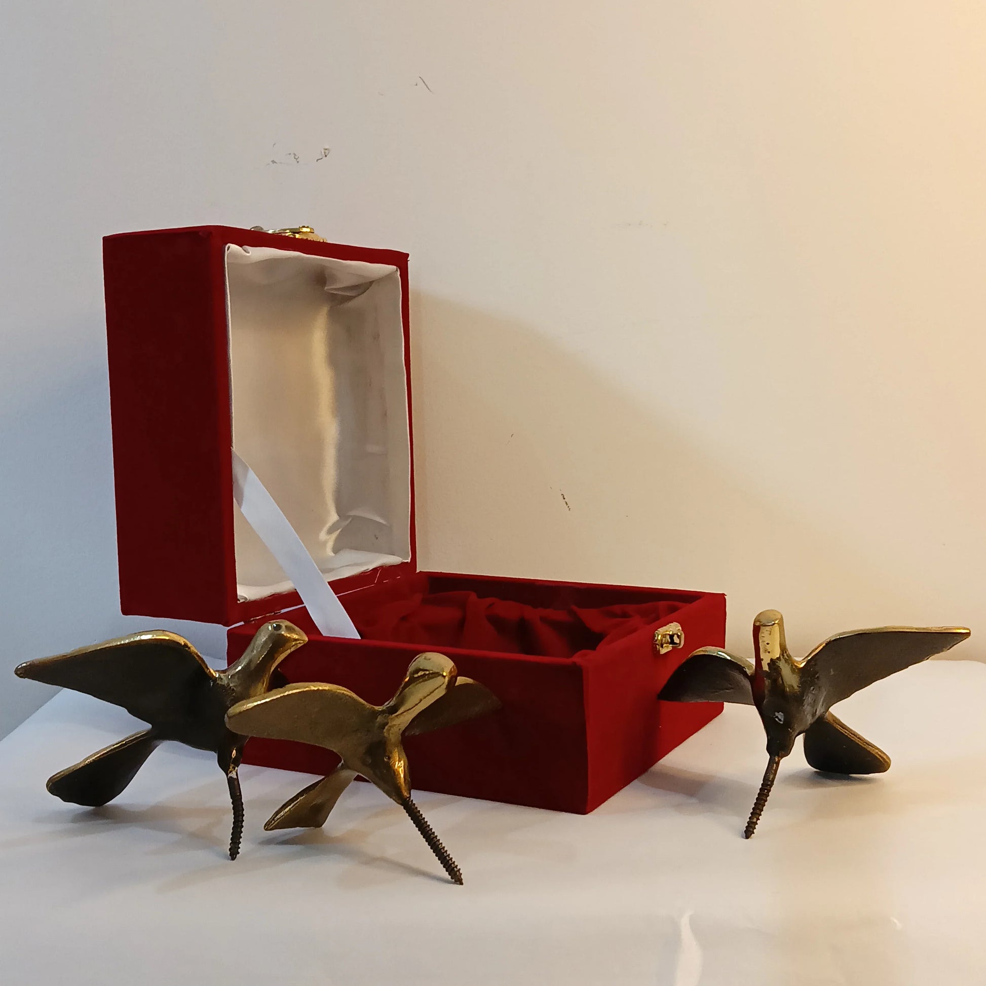 Set of 5 Brass Wall Décor Birds in Flight